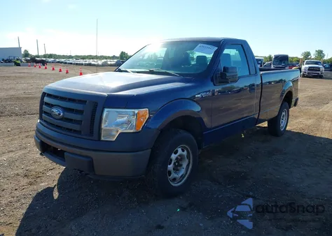 2012 Ford F-150 Xl z USA, uszkodzony, nr VIN 1FTMF1EM2CKD48411